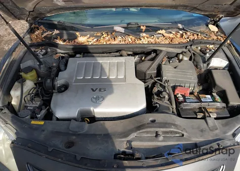 2007 Toyota Camry Le V6 z USA, uszkodzony, nr VIN 4T1BK46K27U047340